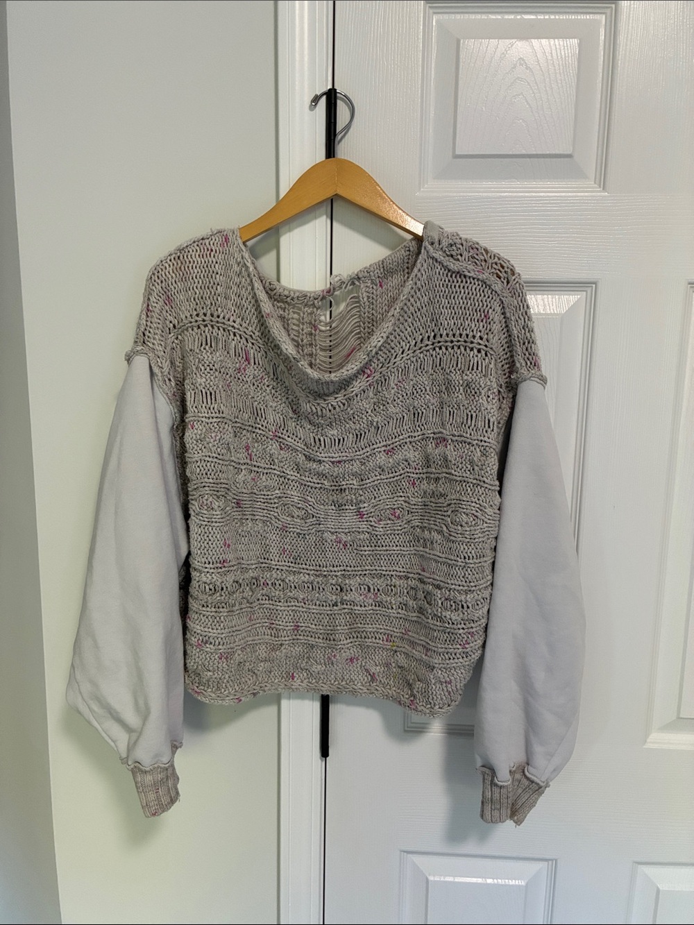 Free People Mixed-Knit Crewneck Sweater in Light Gray with Pink Flecks